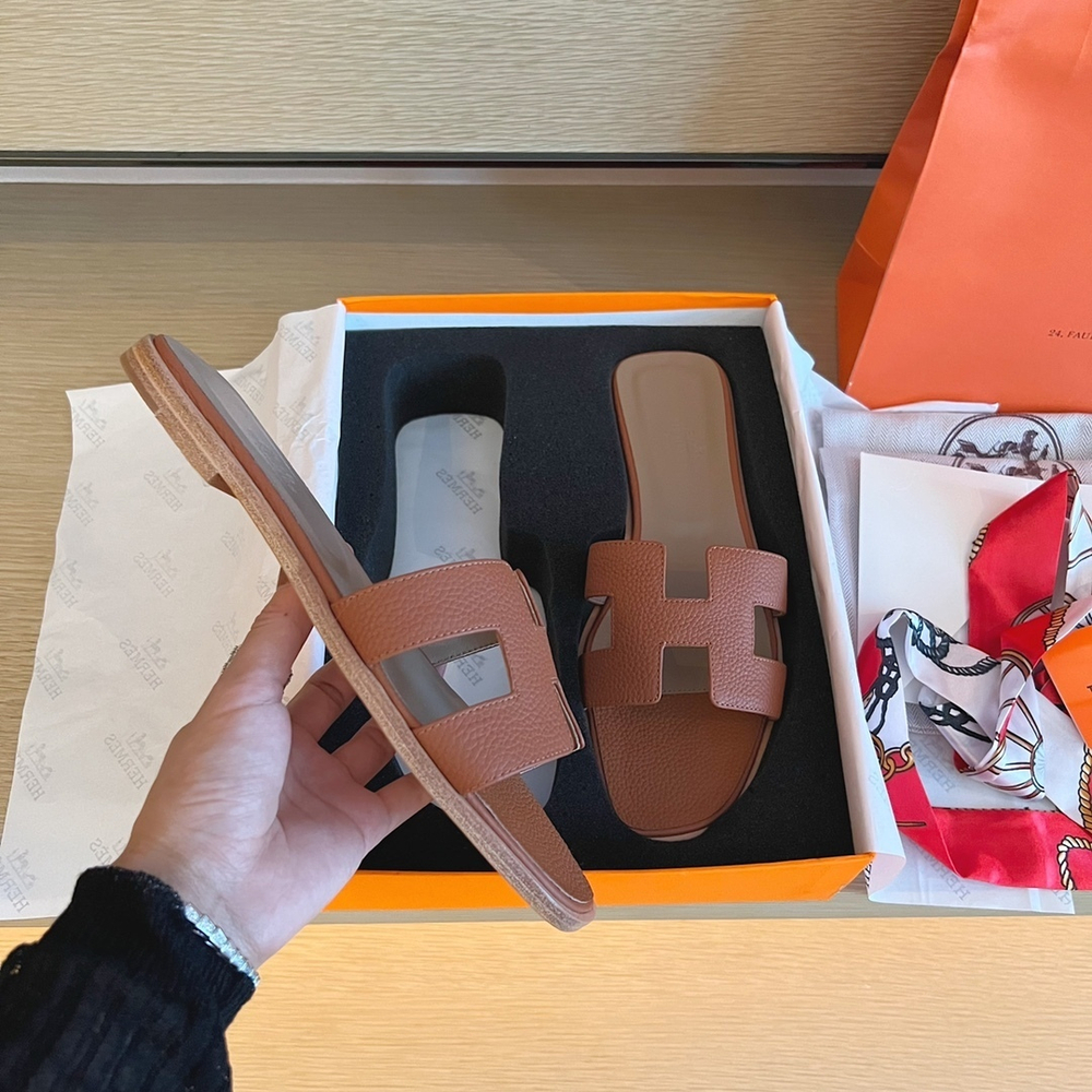 Hermes Oran Sandal