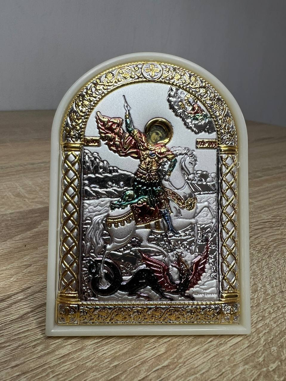 Георгий Победоносец, икона арочная, пластик белый, эмаль 80х115