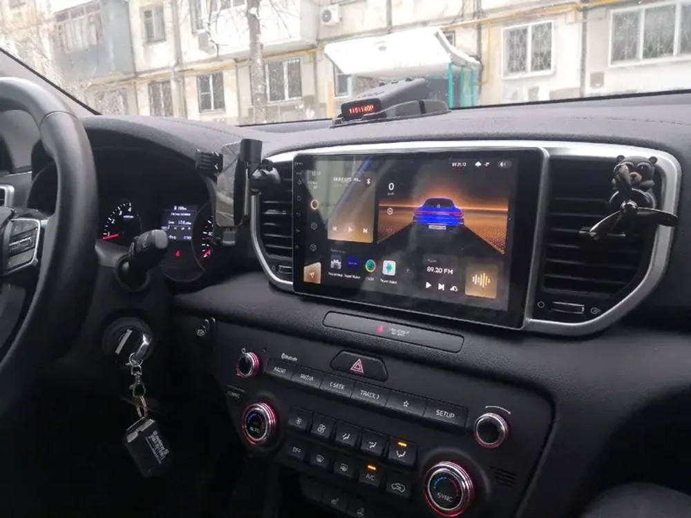 Магнитола для KIA Sportage 2018-2021 (рамка черная) - Carmedia OL-9780-2 QLed, Android 13, TS20, CarPlay, SIM-слот