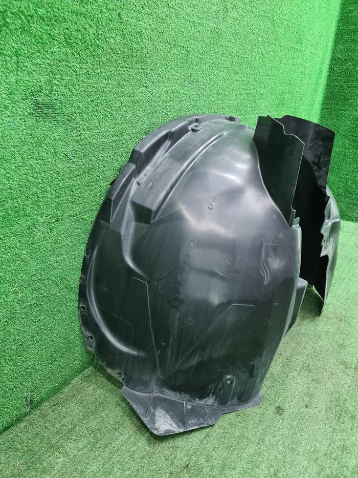 Подкрылок передний левый Volvo XC60 2 (2017-н.в.)