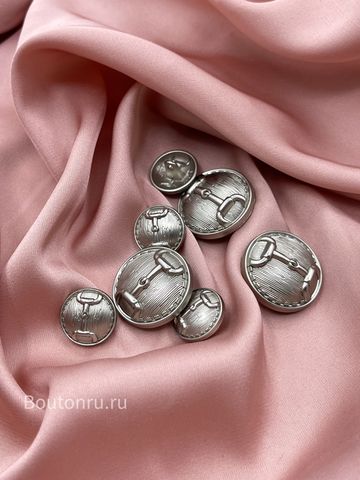 Пуговицы в стиле Гучч. матовое серебро