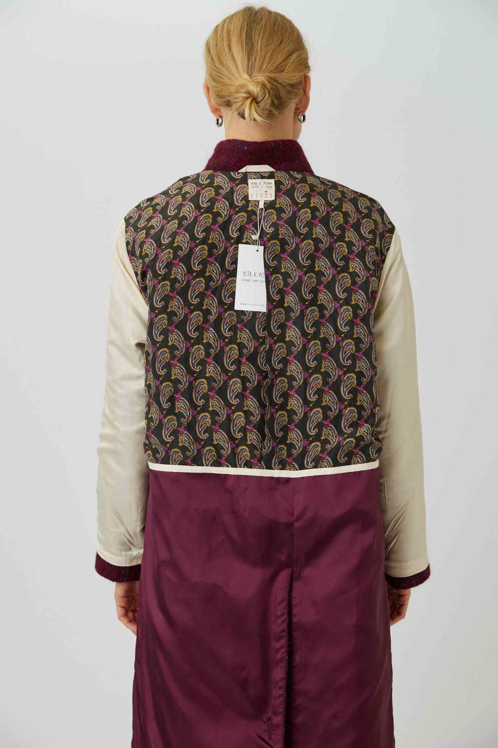 Прямое пальто из шерсти букле бордового цвета