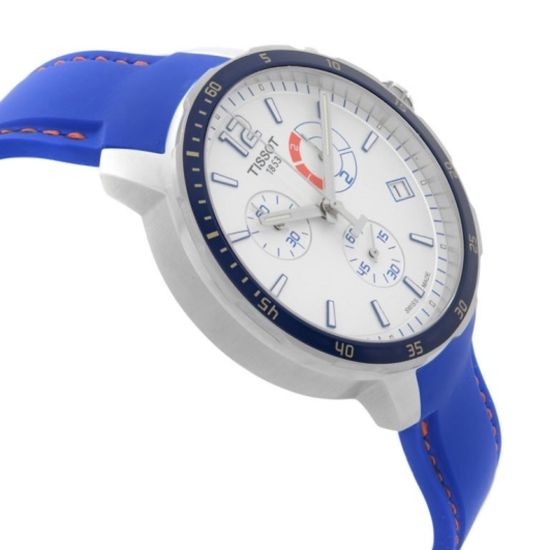 Tissot T095.449.17.037.00 Мужские швейцарские часы посвящены футболу, с хронографом на ремешке T-Sport Quickster вид справа