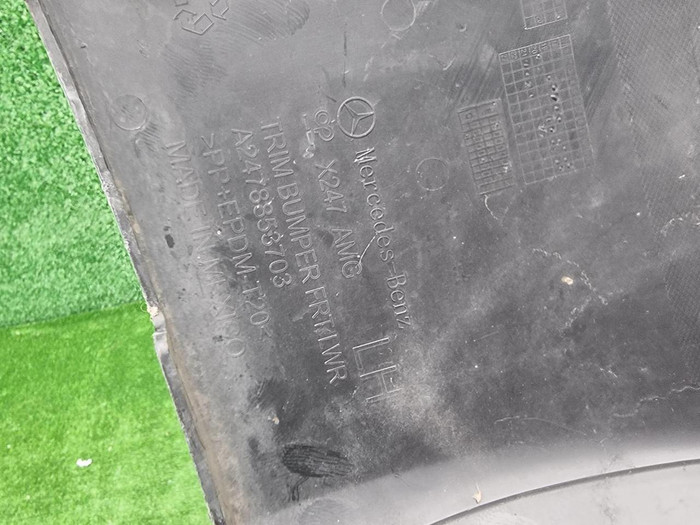 Накладка перед бампера Mercedes GLB X247 19-23 AMG