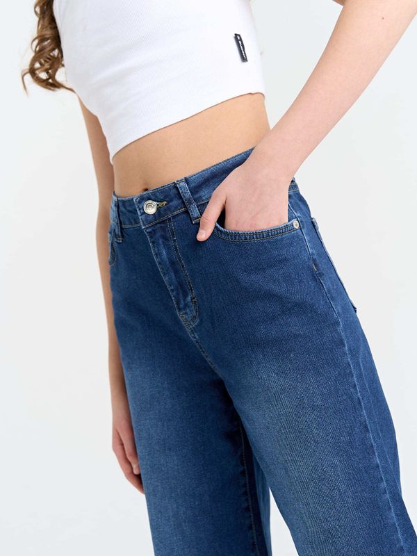 Джинсы трубы 