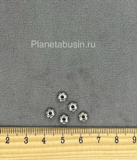 Бусина (Китай) 1347