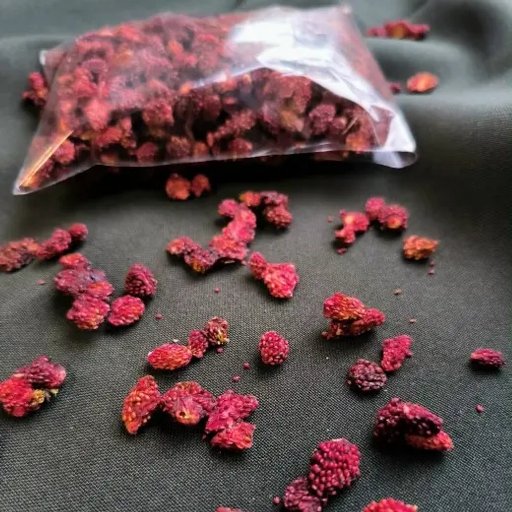 Сушеная земляника "Белкин снек", 50 г