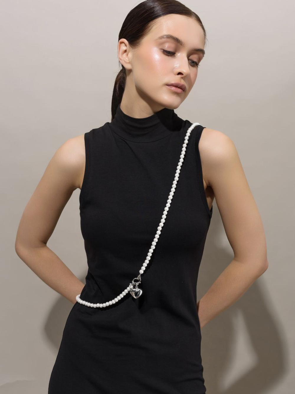 Колье "Pure" White Very Long из перламутра Silver