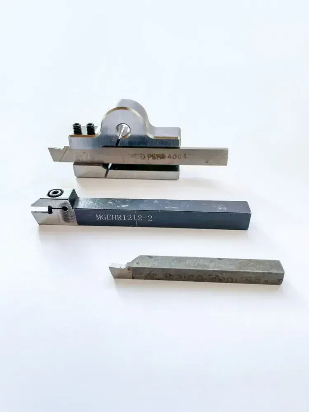 Резец отрезной пружинный универсальный для станков серии WM210 и ТВ16