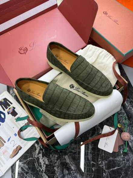 Лоферы Loro Piana кожи крокодила