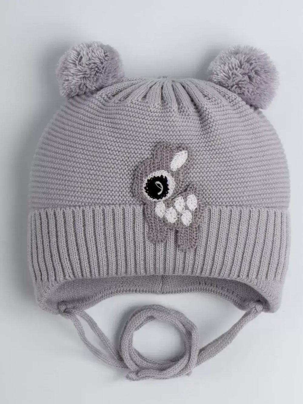 Шапка зимняя детская вязаная на завязках