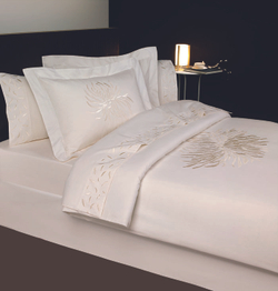 Элитное постельное белье Хризантема от Bovi