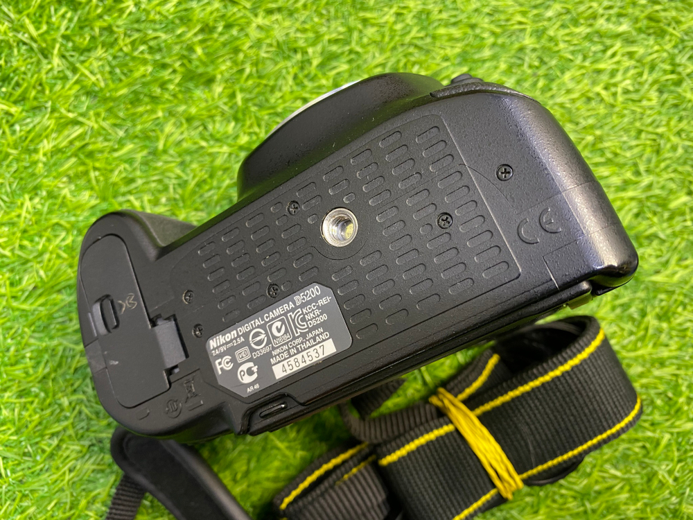 Nikon D5200 kit 18-55mm VR Покупка/Продажа