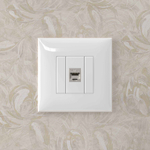 Компьютерная розетка RJ-45 без шторки в стену, кат.5e одинарная экранированная, "Avanti", "Белое облако"