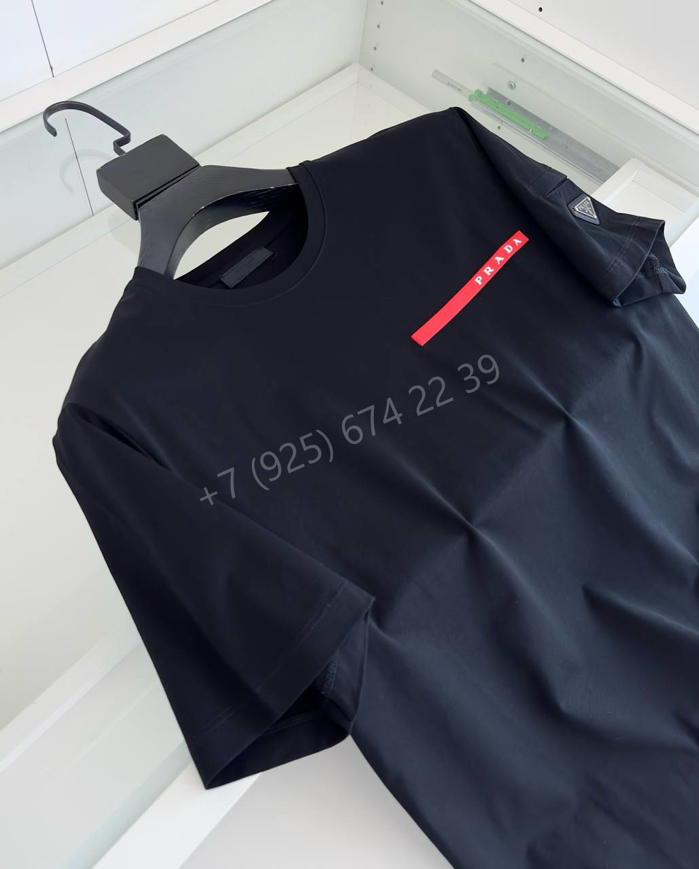 Футболка Prada