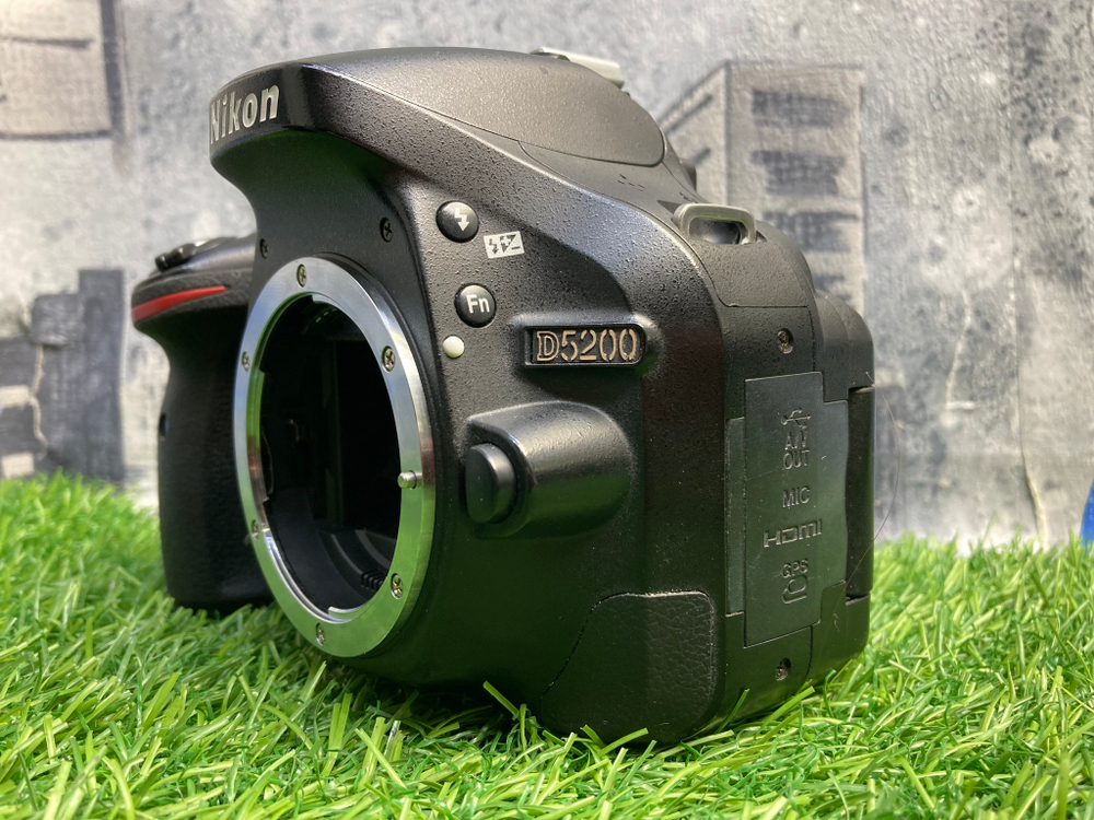 Nikon D5200 kit 18-55mm Покупка/Продажа