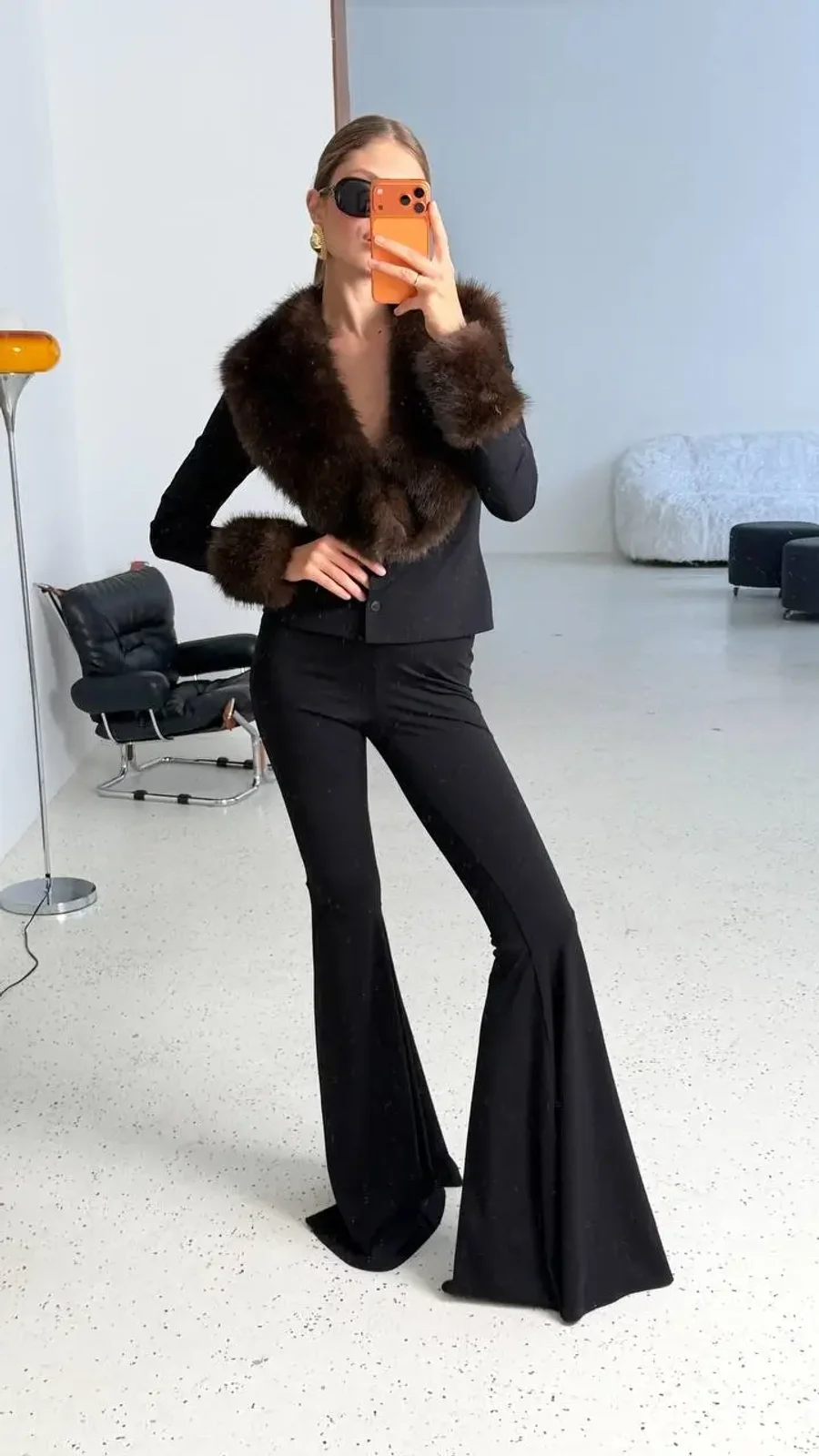 Брюки клеш на резинке, Черный