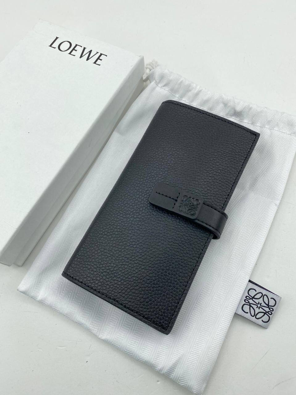 Кошелёк Loewe