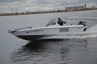 Катер-лодка алюминиевая SPINCH 575 Sport Fish