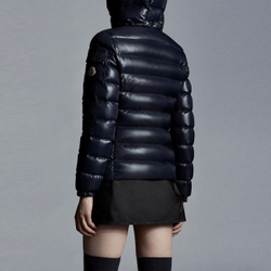 Куртки Moncler Bady, 0931A5240068950742