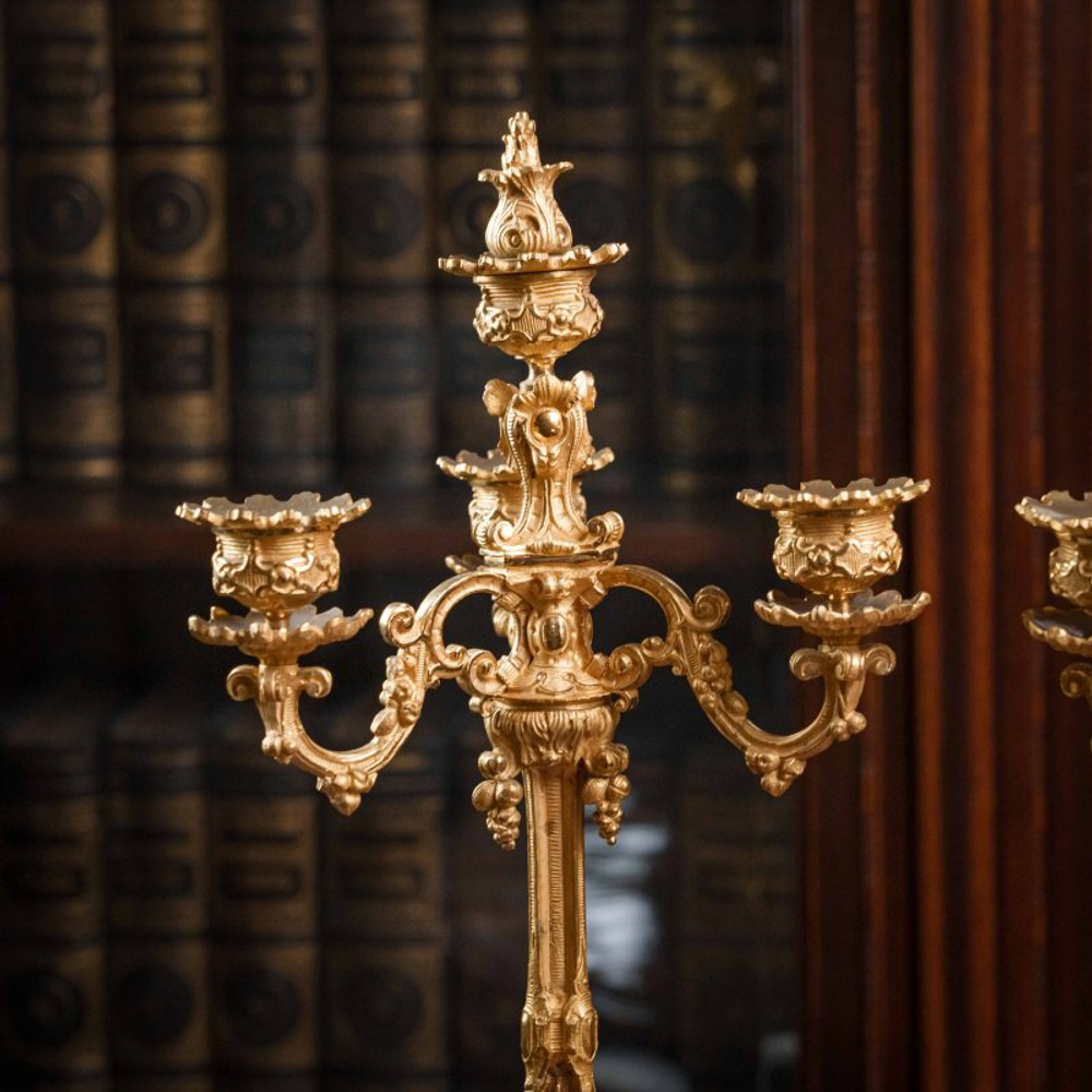 Пара бронзовых канделябров на 4 свечи