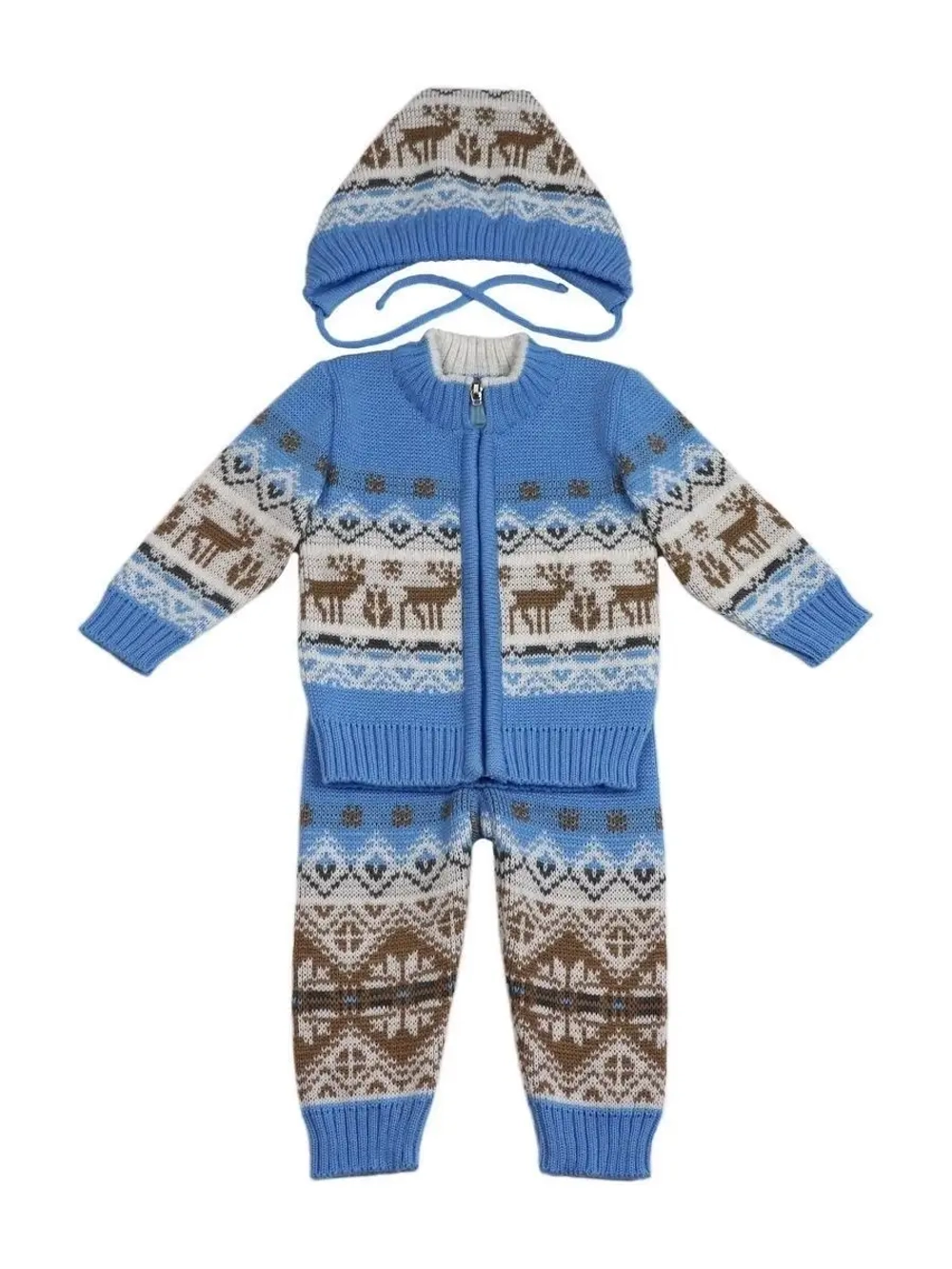 Костюм вязаный