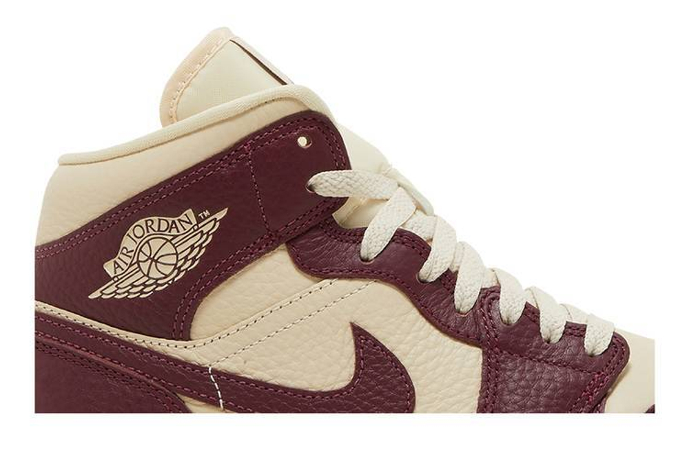 Кроссовки Jordan Air Jordan 1 Mid Se "Beach Cherrywood" (Женская размерная сетка)