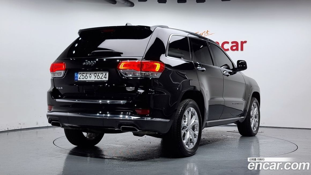 Jeep Grand Cherokee 3.6 Summit (02.2021)