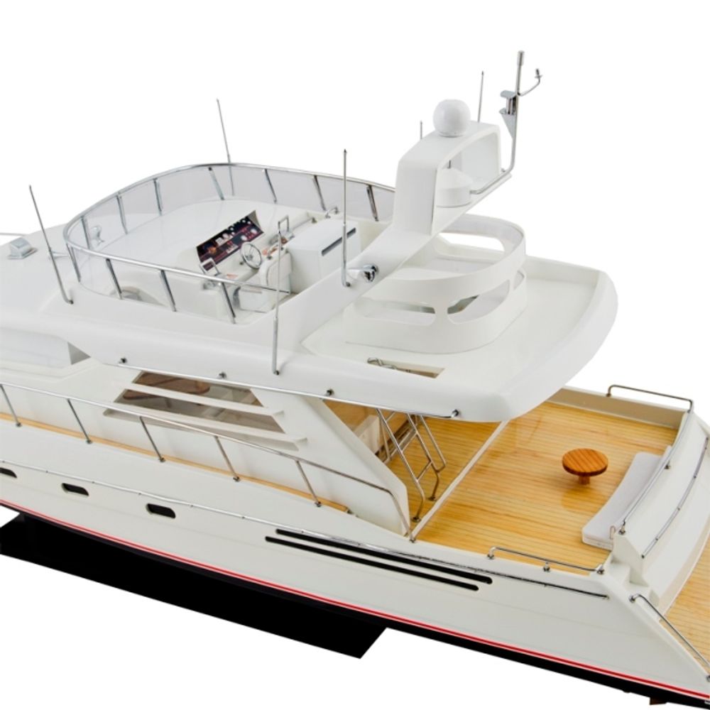 SB0052P Яхта "PRINCESS 60", 89х23х40 см