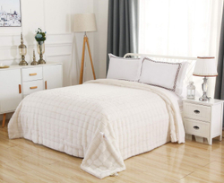 Плед 160х220 Sofi De MarkO Мадлен белый