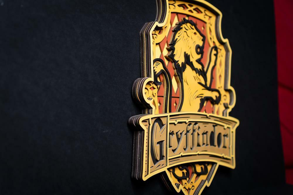 Гриффиндор от SamCraft - сборные объемные картины из дерева своими руками, покрась, собери и склей