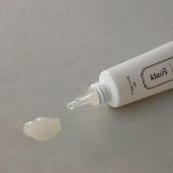 DEAR, KLAIRS Крем для глаз с кофеином Fundamental Eye Awakening Gel (35 мл)