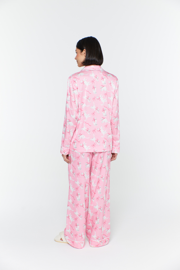 Шелковая блуза с кантом и кошечками