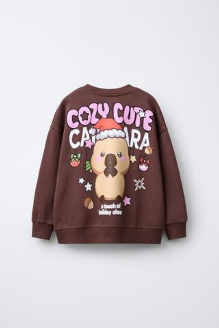 ZARA СВИТШОТ С ПРИНТОМ «КАПИБАРА КАПИФАН» ©, КОРИЧНЕВЫЙ
