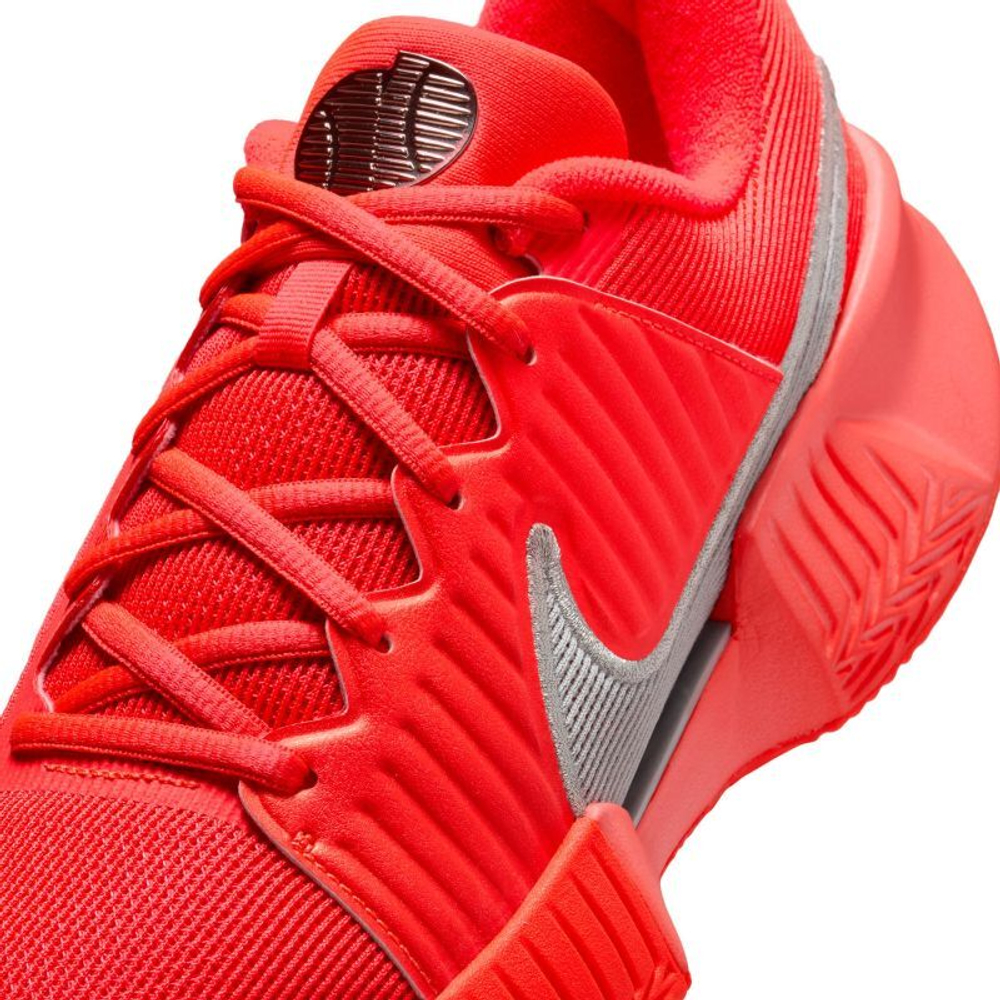 Женские Кроссовки теннисные Nike Zoom GP Challenge Pro Clay Premium - bright crimson/metallic silver
