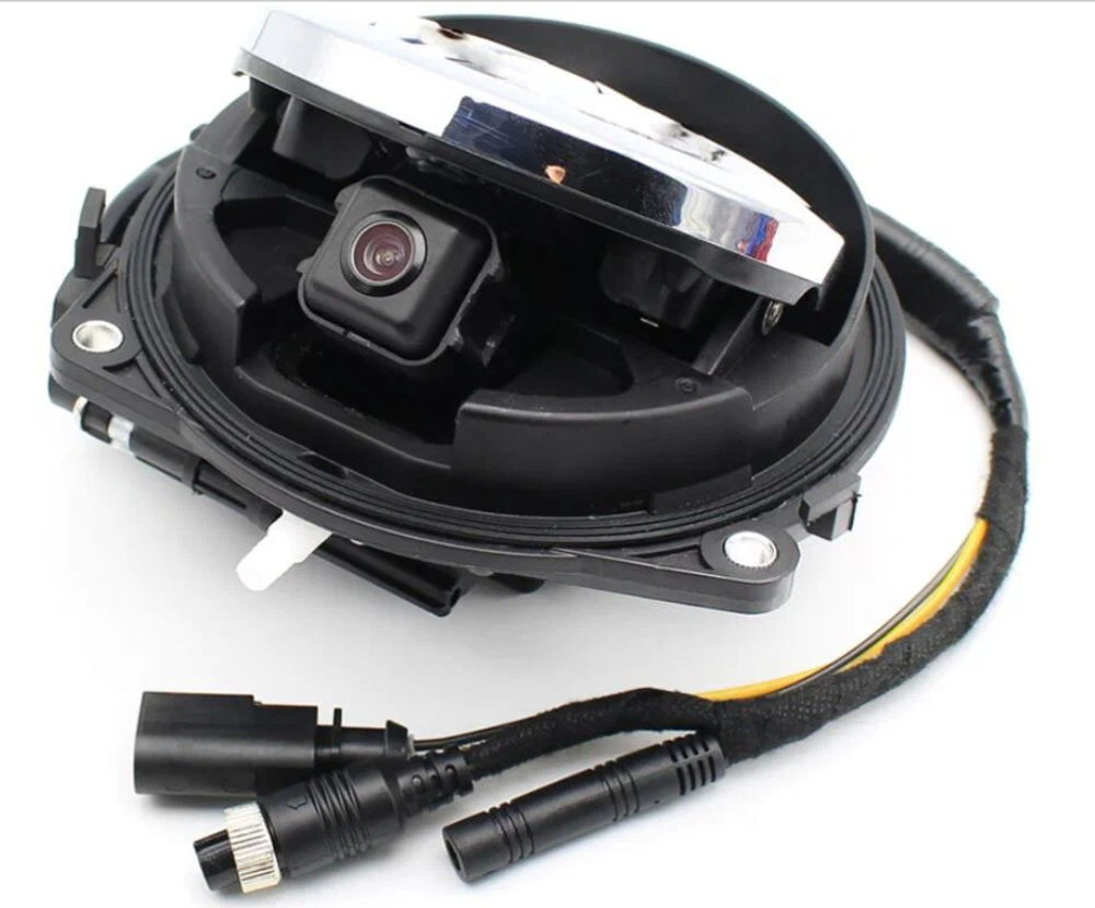 Камера заднего вида в значок логотипа Volkswagen Passat B6/B7/B8/CC, Polo, Golf 6/7, Beetle - Canbox cam-690 (AHD 1080p, 150 градусов)