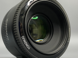 YongNuo AF 50mm 1.8 Canon EF