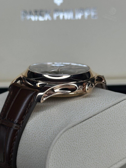 Часы Patek Philippe Complicated Watches 5205