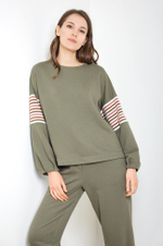 22429 Джемпер женский (хаки)