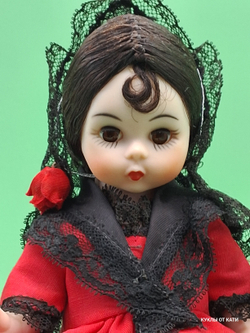 Коллекционная кукла Madame Alexander винтаж 033549