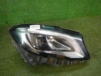 Фара правая Mercedes GLA x156 (2017-2020) LED