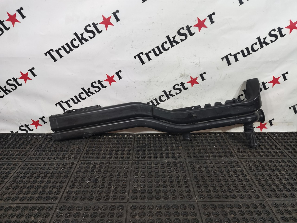 Воздуховод отопителя