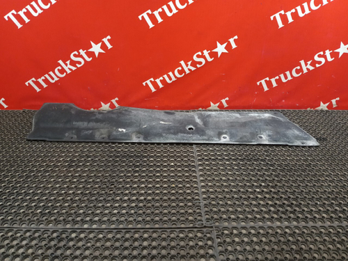 Шумоизоляция кабины правая 2019г.