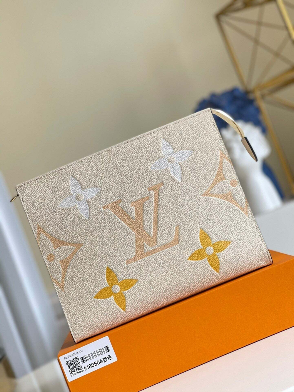 Louis Vuitton Toiletry Pouch 26