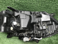 Битая Фара левая Nissan X-Trail T32 (17-22) LED
