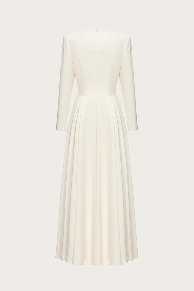 ПЛАТЬЕ ИЗ МОЛОЧНОГО ШЕЛКА С КРУЖЕВНОЙ КОКЕТКОЙ