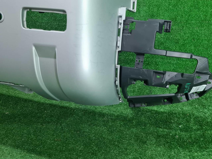 Бампер задний Land-Rover Defender 2 L663 (2019-н.в.)