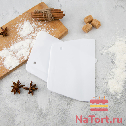 Кондитерский шпатель пластиковый  средний