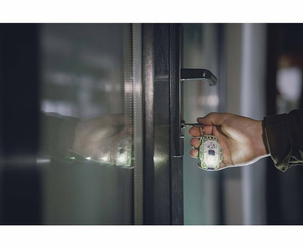 Фонарь Armytek Crystal Pro Красный