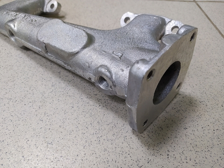 Труба водяная правая 236-1003290-В